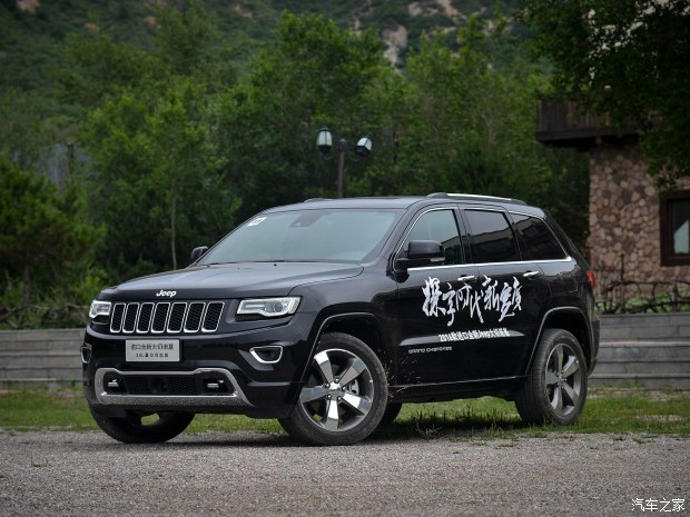 Jeep(进口) 大切诺基(进口) 2016款 3.0TD 柴油 精英导航版